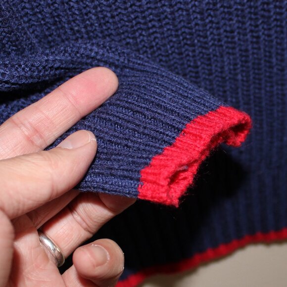 FREE WITH ANY BUY!❤️original SUPERMAN kids sweater 6T embroidered big logo - Picture 4 of 5